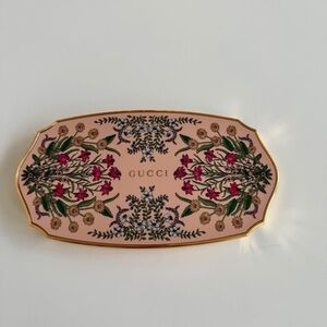 Gucci Flora Eyeshadow Palette
